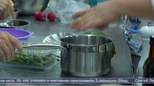 11.09.2025 Мастер-класс для студентов сахалинского техникума сервиса провёл московский повар