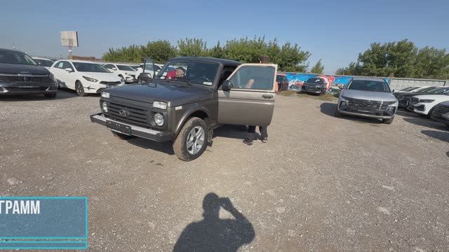 ДОЛГО НЕ МОГ ПРИВЫКНУТЬ К ТАКОМУ ЛЕГЕНДВАГЕНУ! Приехал за своей первой новой LADA NIVA LEGEND LUXE