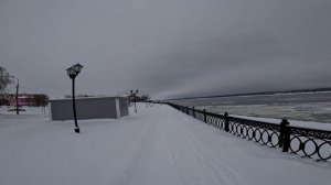 Embankment of the Kama River, city center.