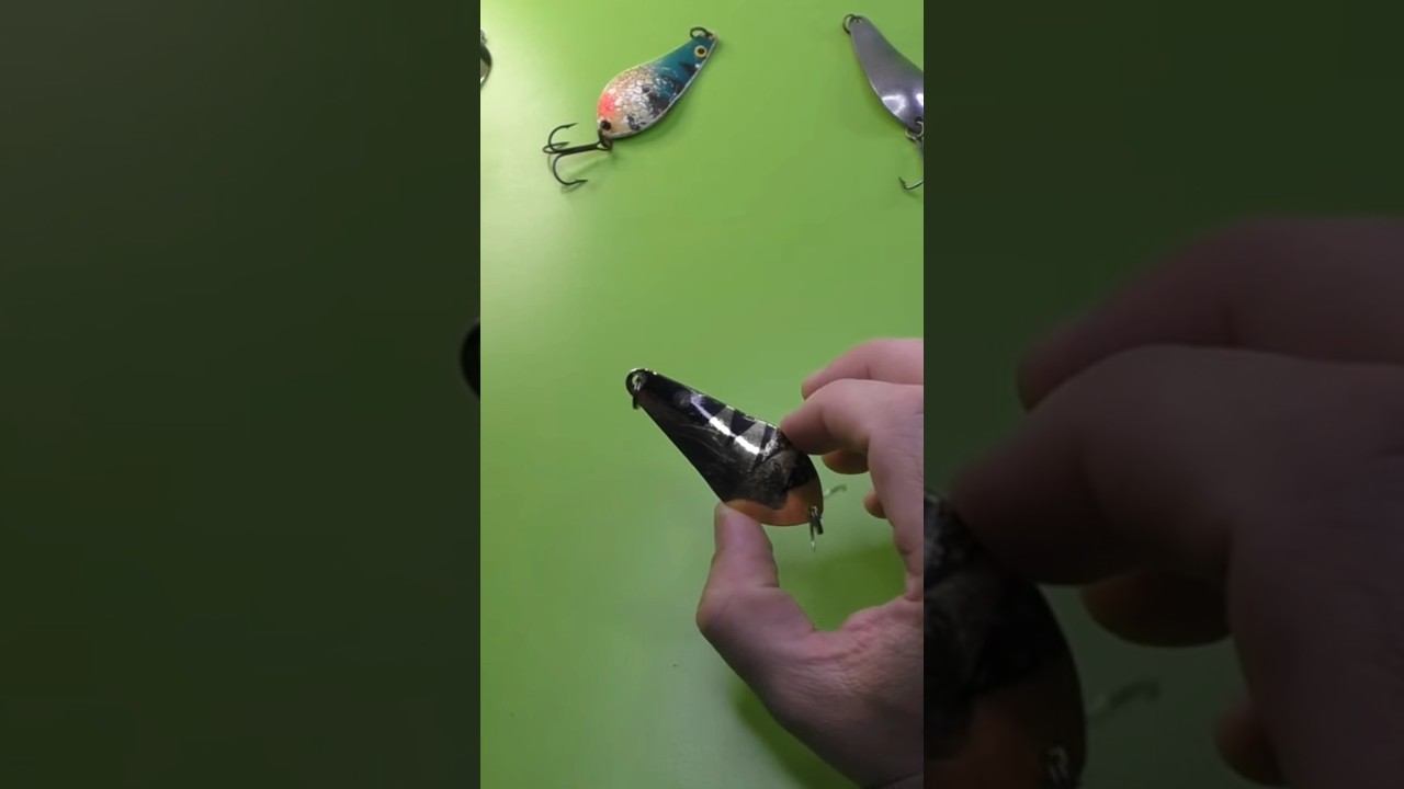 Как проводить блесну Атом #рыбалка #блесна #проводка #shorts смотреть онлайн