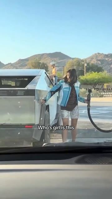    Cybertruck 