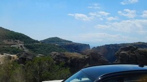 Монастырь Варлаама из автобуса!Метеоры!