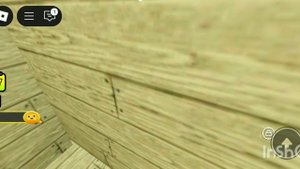 Я играю в Красную стену