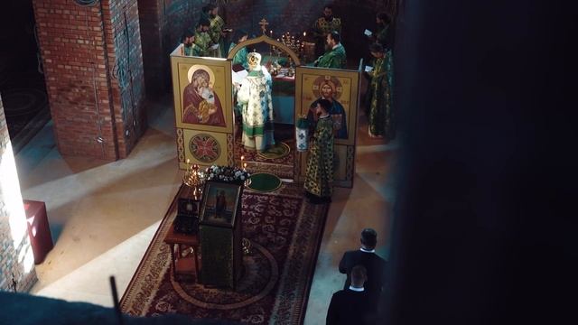 В центральном храме ВС РФ Астраханской митрополии РПЦ прошло Богослужение смотреть онлайн