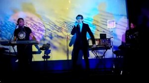 LIE DETECTOR & ROMAN RAIN  - Power On