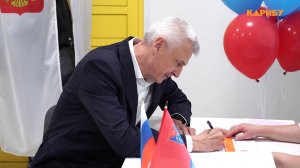 Губернатор Магаданской области Сергей Носов проголосовал в первый день выборов