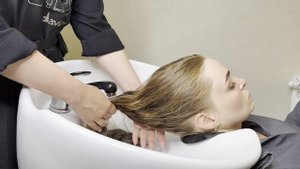 Уход davines в салоне красоты Natural Beauty