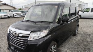 Toyota roomy 0171030
