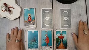 онлайн расклад "есть ли кармический долг? какой?" 🫣🔮🪬 3 варианта