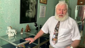 Александр Бродниковский-постоянная экспозиция коллекции часов в Петергофе