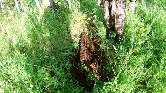 Подшаманил ниву и сразу на коп / Пробуем достать буровую скважину домкратом смотреть онлайн