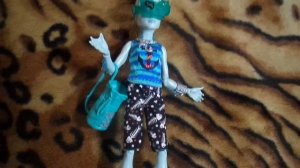 Обзор на Гила Вебера*Монстер Хай-Gillington ''Gil'' Webber*Monster High