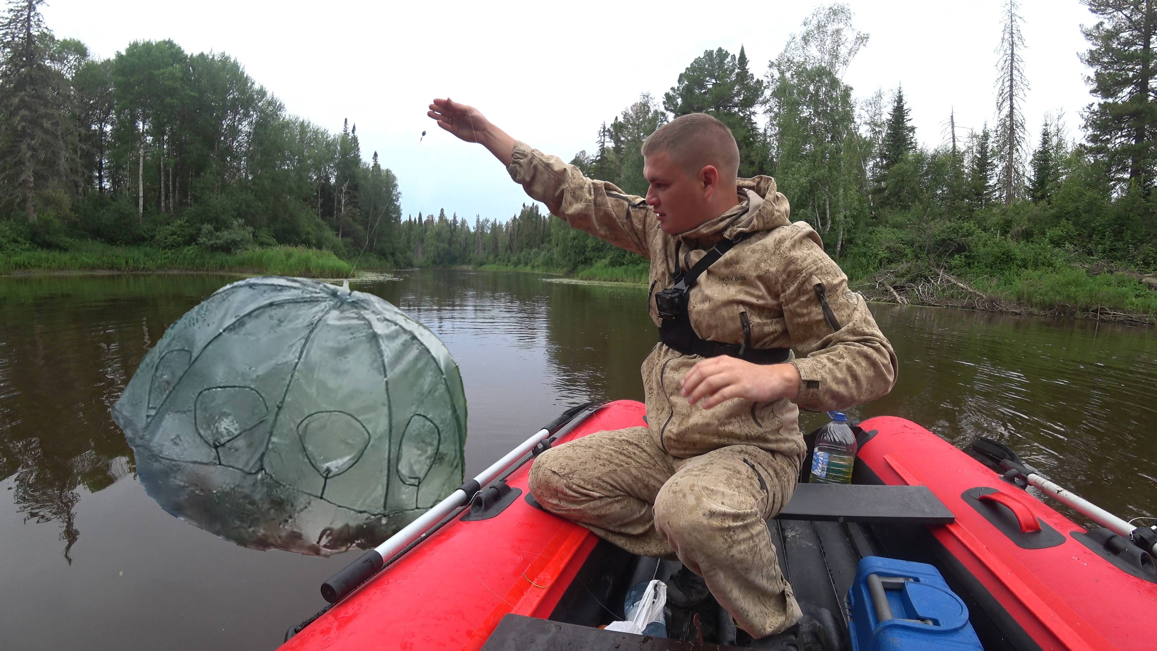 ЛОВИМ ЗДОРОВЕННЫХ РАКОВ на ТАЁЖНОЙ РЕЧКЕ! ВОТ ЭТО ГИГАНТЫ. ПРОВЕРКА РАКОЛОВОК.