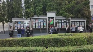 В Старом Осколе открыли обновленную Доску Почета