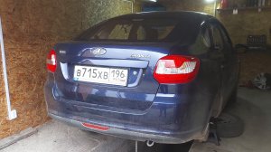 Замена амортизаторов, тросов ручника, тормозных колодок и задних ступичных подшипников на ладе Грант