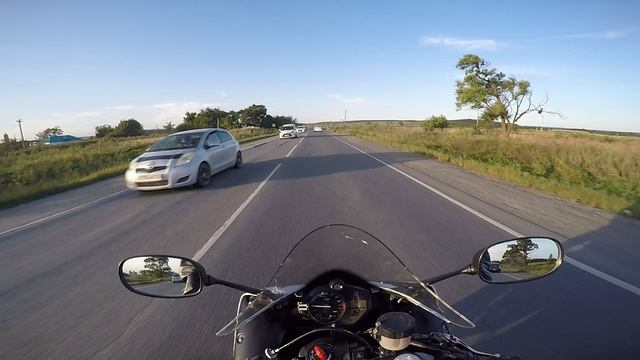 Уссурийск Спасск вдвоем на R1 смотреть онлайн