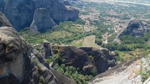 Виды со смотровой от Преображенского (Гранд Метеора) монастыря!