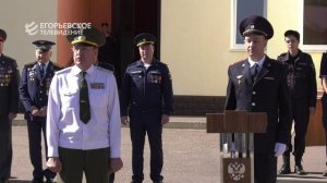 37 будущих кинологов приняли присягу в Егорьевской школе служебно-розыскного собаководства