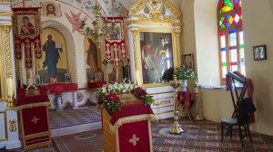 Мне набрали бутылочку святого масла из Часовни Обретения Главы Иоанна Крестителя