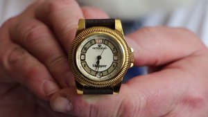 Александр Бродниковский-часы Peterhoff Raketa Cardi ПЧЗ и Cardi Vostok ЧЧЗ начала 1990-х годов