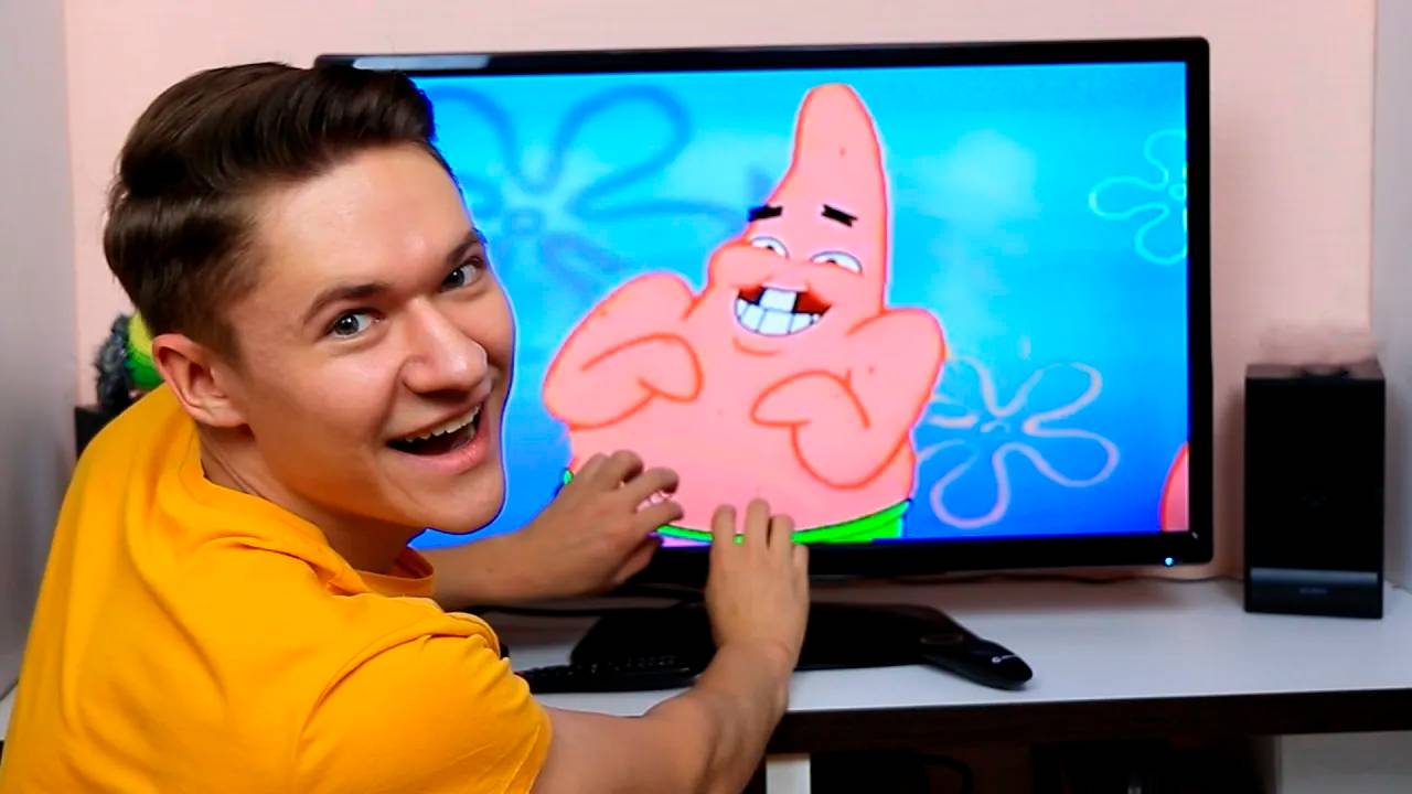 Патрик Смеётся - Прикол с Телевизором ТикТок Челлендж смотреть онлайн