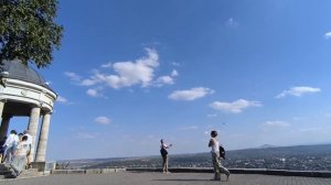 Эолова арфа летом. Достопримечательность Пятигорска