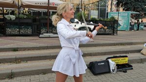 Выступление скрипачки Евгении Мальцевой 7 сентября 2025 г.