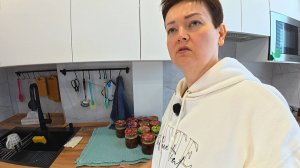 Пришла домой и Вован меня ОГОРОШИЛ! ПРОБЛЕМЫ с тушёнкой, что пошло НЕ ТАК?! Купила продукты и КРЫШКИ