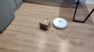 Dreame F10 - объезд препятствий