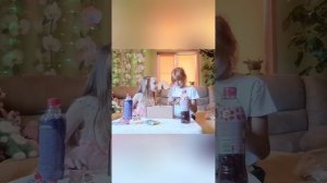 распаковка корейских сладостей