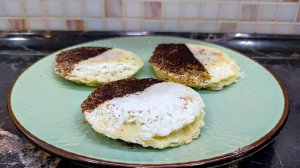 Вот так десерт. Простые пирожки с шоколадом и бананами.