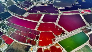 Сотни ядовитых озер из токсичных отходов в Китае угрожают экологии