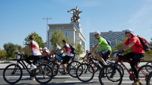 ВДНХ → Крылатское: велопраздник, который несётся по МСД