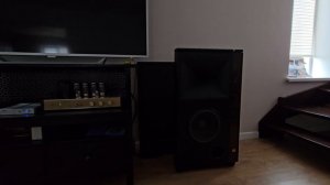 jbl s2600