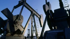 Участники ОПЕК+ в четыре раза снизили темпы наращивания добычи нефти