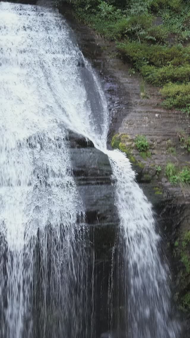 Водопад "Ирина" (Абхазия, Ткуарчалский район) смотреть онлайн