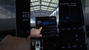 Staria 6898 21 4WD черный