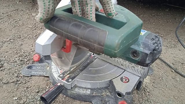 Атомобильный инвертор AIRLINE 12В-220В 1000 Вт