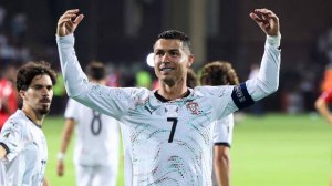 Роналду обновил мировой рекорд, забив 140-й гол за сборную Португалии