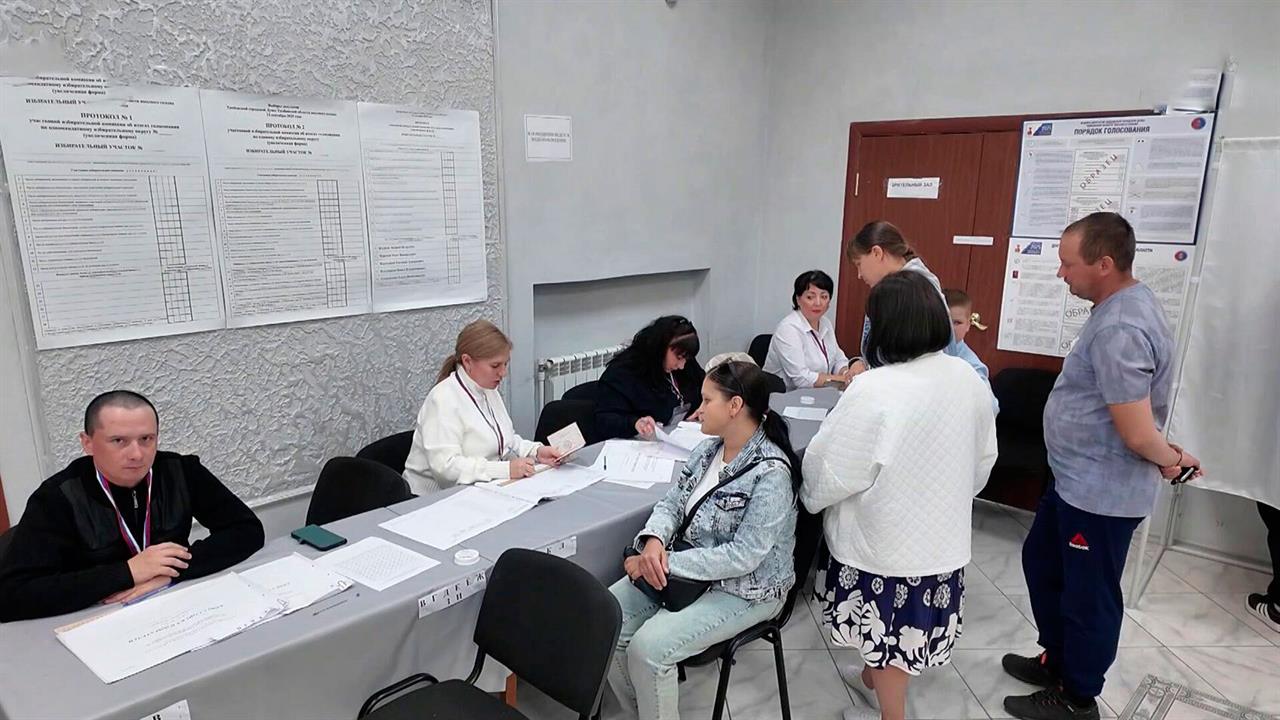 На выборах в России уже проголосовали 10 млн человек