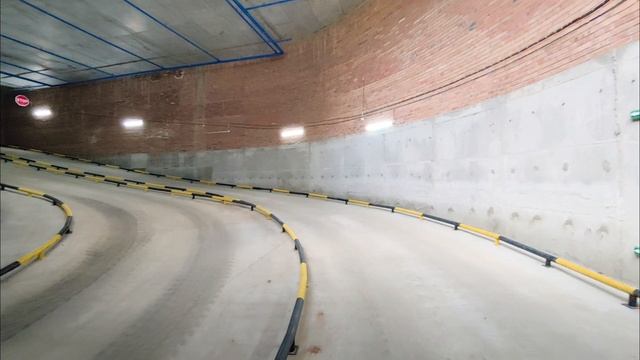 Богдана Хмельницкого, 21с, бокс 56 смотреть онлайн