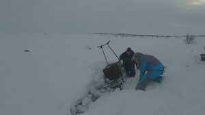 ПРОВАЛИЛСЯ на МОТОБУКСИРОВЩИКЕ в РУЧЕЙ. РЫБАЛКА в ТУНДРЕ на КУМЖУ.