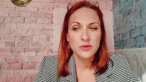 Почему нарциссы манипулируют