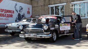 Милое ретро на спортивном празднике