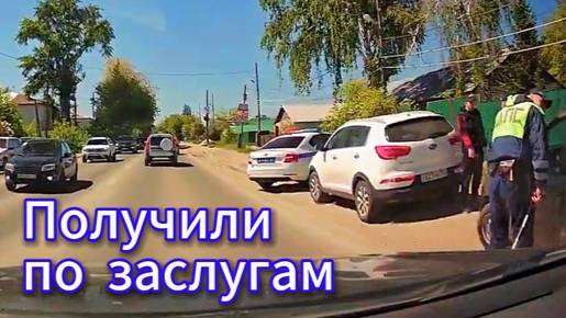 Мгновенная карма дураков на дороге, снятая на камеру. Подборка ДТП