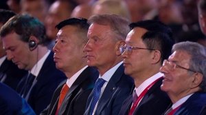 Путин разрушил миф Грефа: никакой стагнации — экономика растёт!