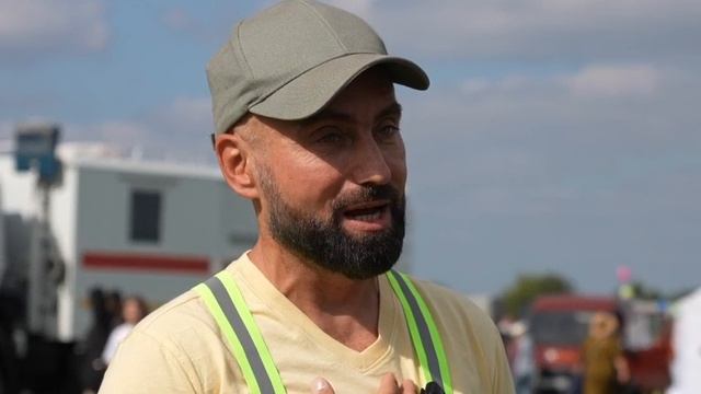 "Небо для всех"-- Роман Седов