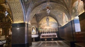 Я зажгла свечи о упокоении душ усопших - на Голгофе - в день Усекновения Главы Иоанна Крестителя