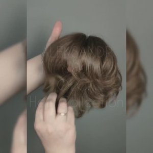 Объёмная РЕЗИНКА (накладной пучок), в два оборота #резинкадляволос #пучокизволос #причёскапучок