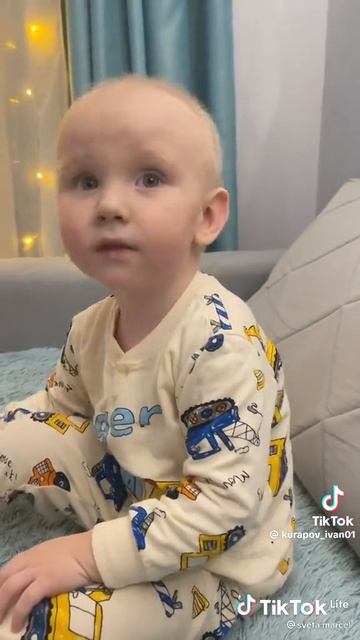 А вот мультики 😭 #малыш #Мама #Трикота #Машаимедведь #синийтрактор смотреть онлайн